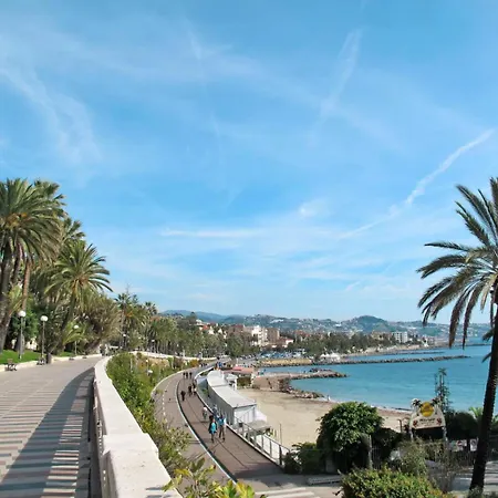 La Perla Di Acquamarina Appartement *